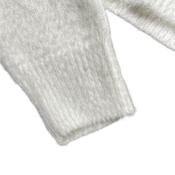 URBAN OUTFITTERS Soft Fuzzy Sweater White Size Medium - Picture 4 of 5